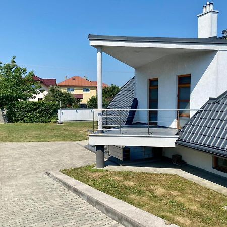 Apartman Triga Snina Dış mekan fotoğraf
